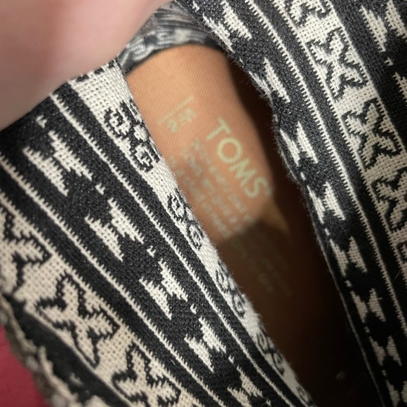 Toms Gray Suede Whipstitch Booties 8 - Picture 3 of 11